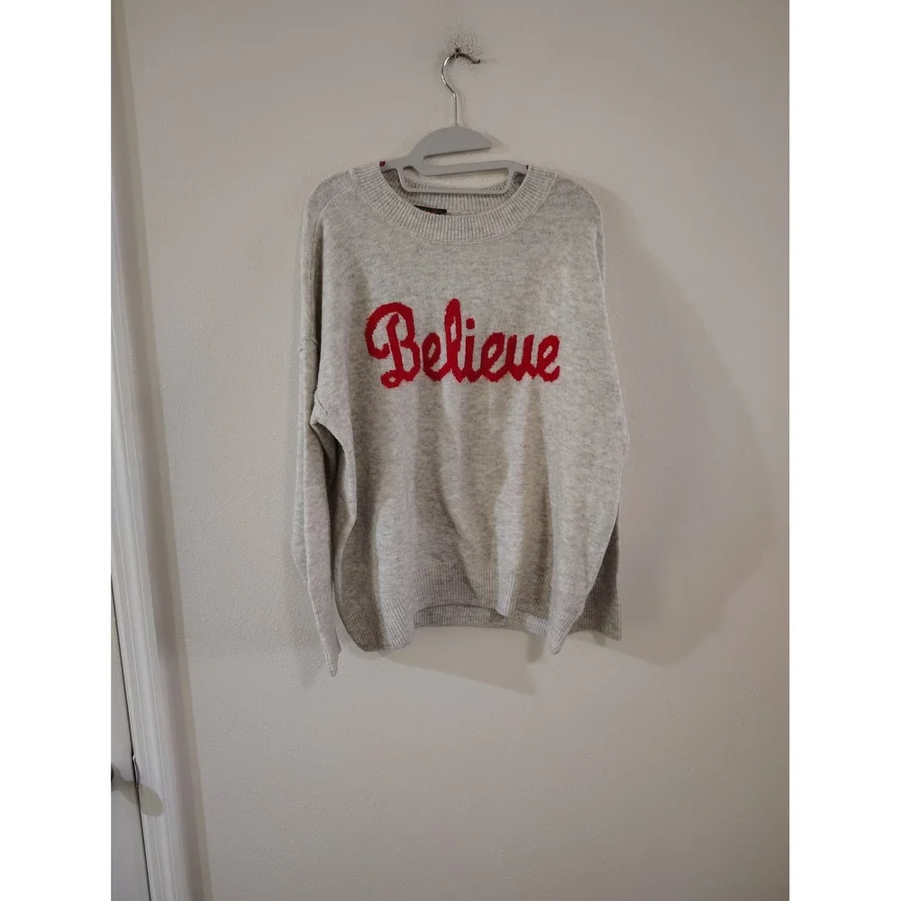 Vince Camuto Believe Graphic Sweater Oatmeal Heather Red Script Small